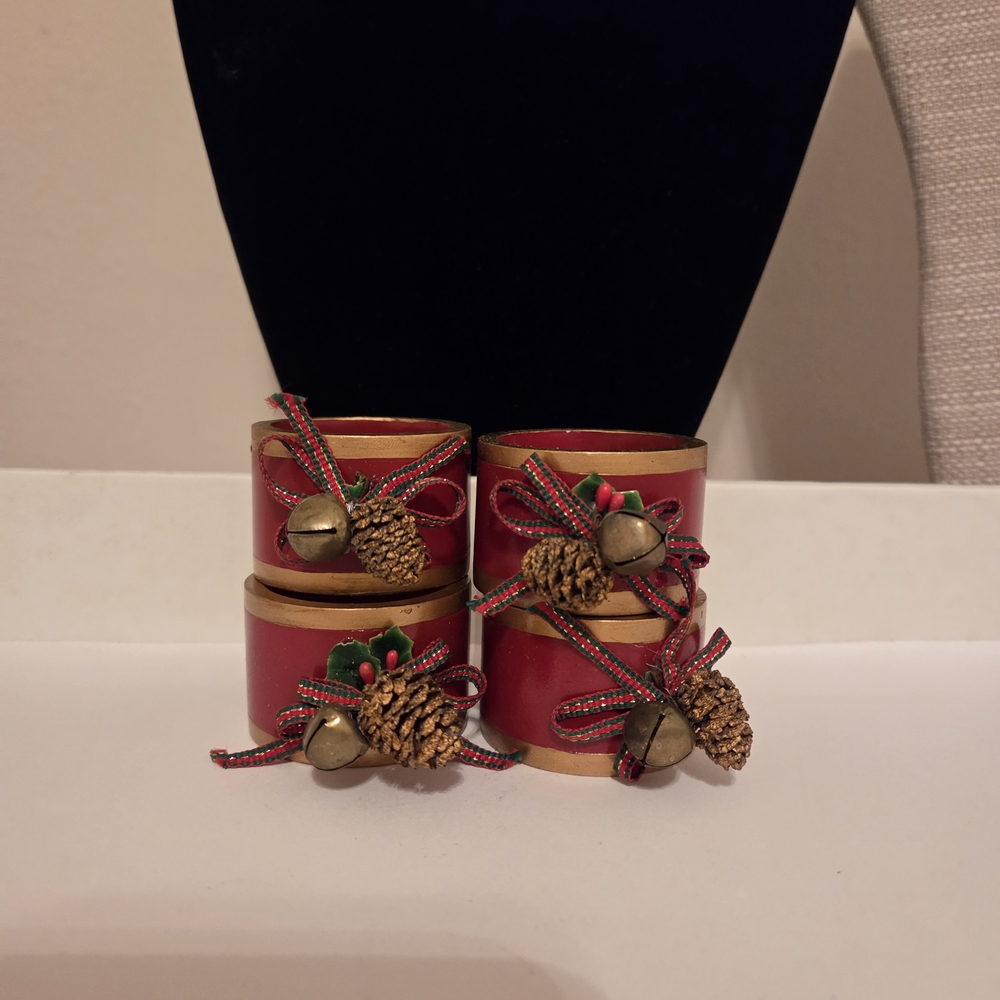 Vintage Lenox Red and Gold Napkin Rings